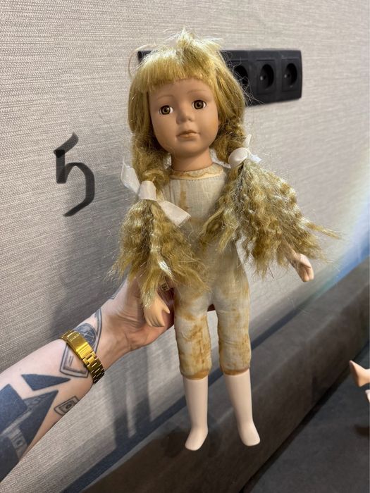 Продам фарфоровые куклы