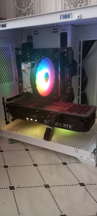Продам Пк Ryzen 5 5600 x Rtx 3080