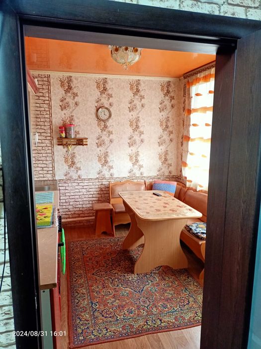 Продам квартиру в двух этажном доме