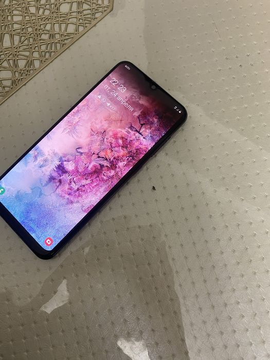 Самсунг а50 сост хоароший