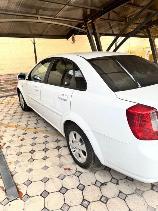 Jentra 2019 toza bir qòl srochna sotiladi naqd yoki arendai