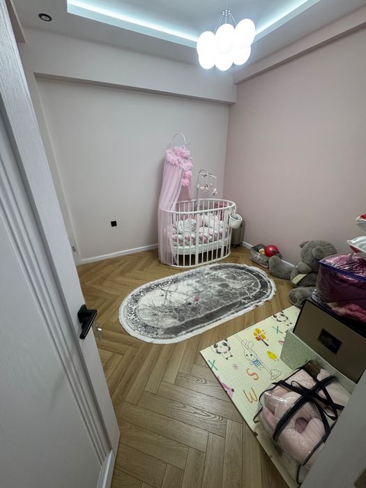 3 хонали таййор уй сотилади.