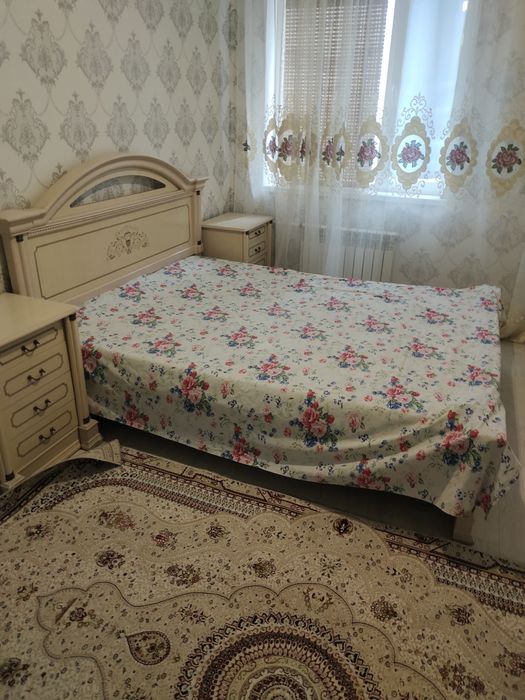 Кровать 2 спальн,, 2тумбами,  22000,