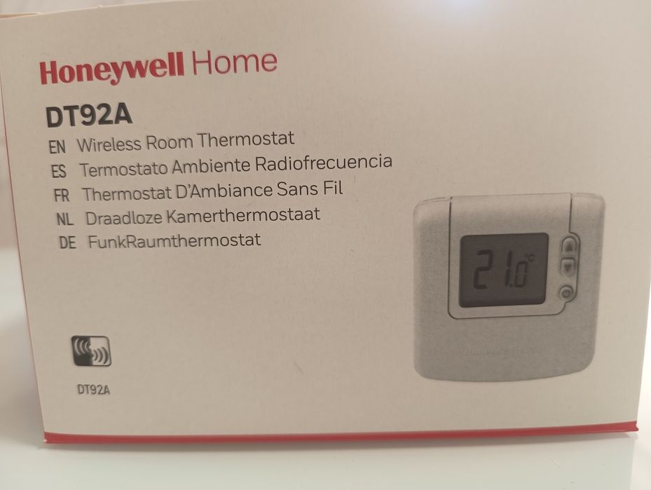 Termostat wireless  Honeyweel home DT92A