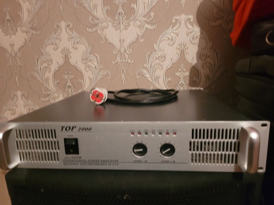 Продам усилитель