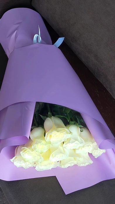 Цветы букеты розы доставка