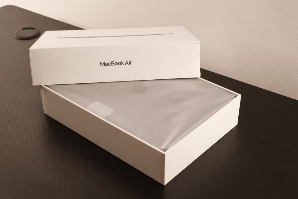 Apple Macbook Air M1 13.6” 512GB Midnight