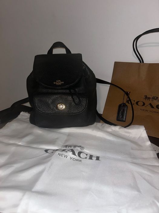 Coach раница малък размер