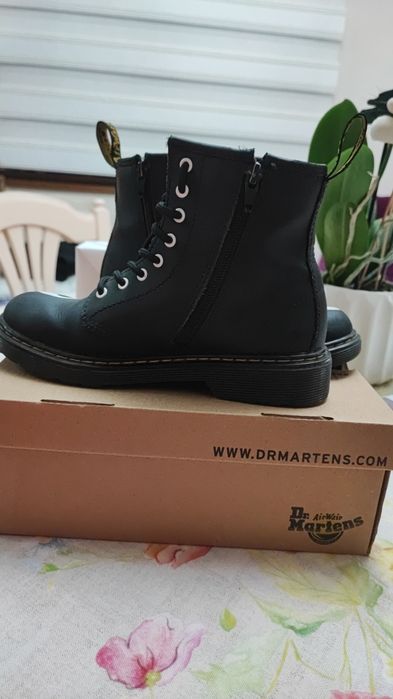 Bocanci Dr.Martens Nr 35