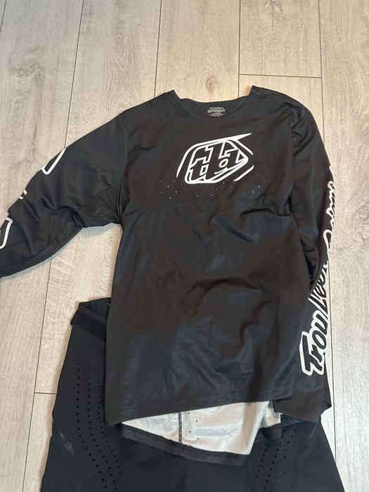 Echipament bicicleta