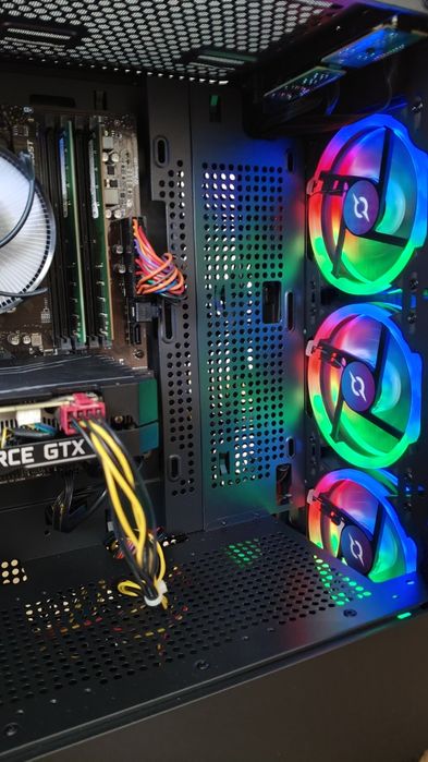Pc gaming Ryzen 5 5500/Gtx 1660 Ti/16gb ram Gta V Fortnite Cs 2