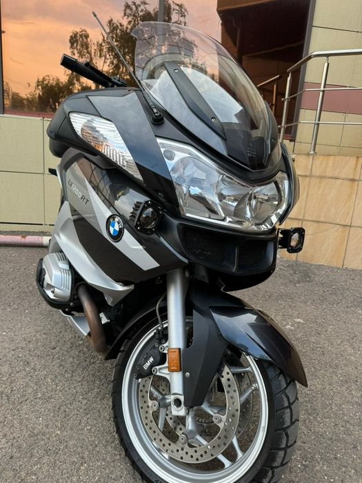 Продам мотоцикл BMW 1200R