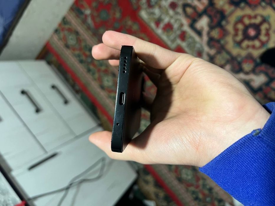 Srochna sotiladi honor X8a