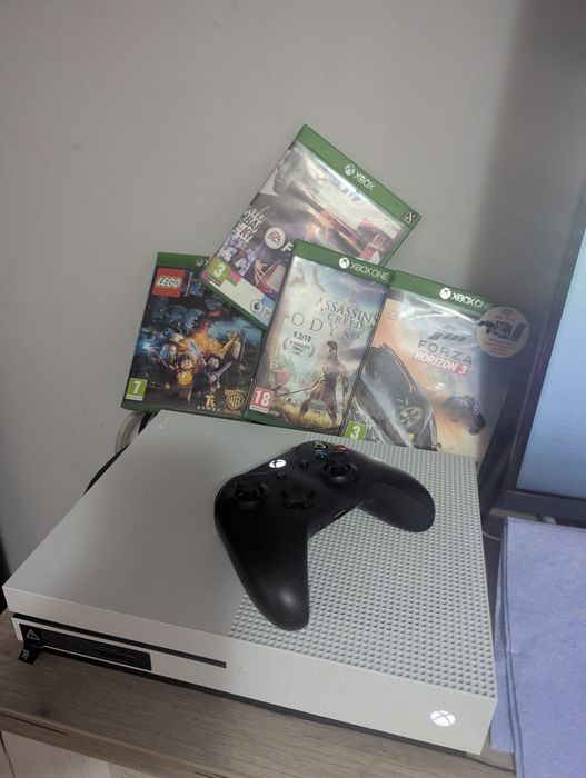 Xbox one s 1tb cu jocuri