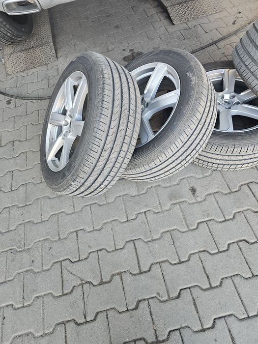 Jante volvo r19 cu anvelope pirelli scorpion