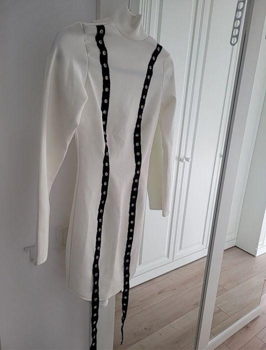 Rochie sirena, rochie tip sacou paiete si rochie sport