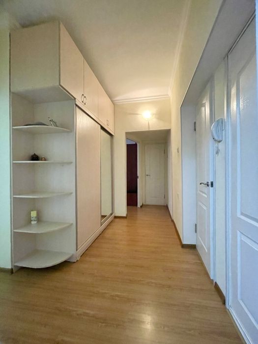 Своя 2-х комнатная 59 м², Паркентский базар
Общая площадь: 59 м² + лод