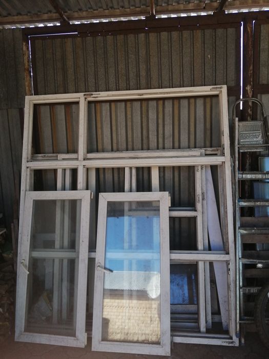 Продам стекло пакеты б/у