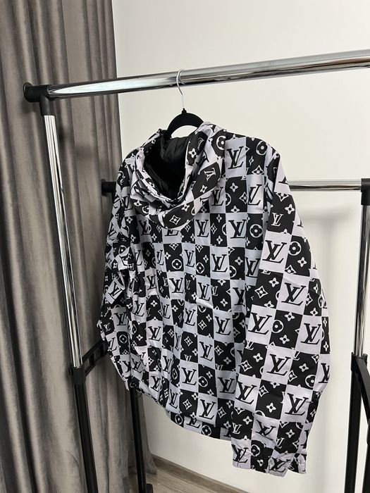 Geaca LOUIS VUITTON super calitate