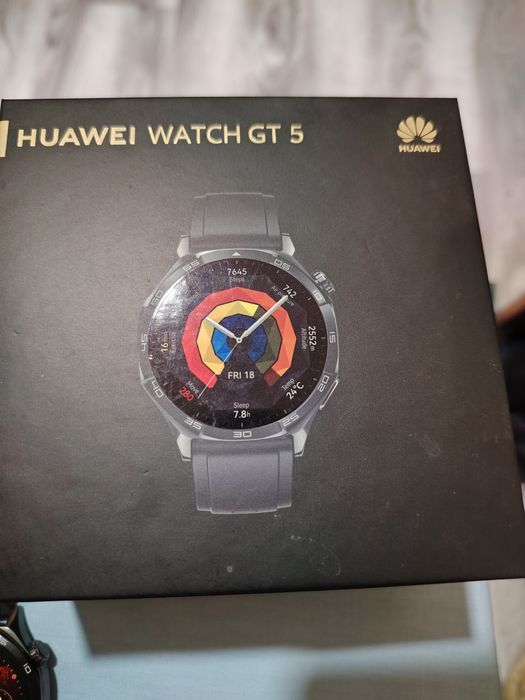 Продаю HUAWEI GT 5 в идеальном состоянии
