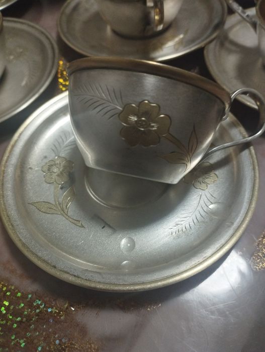 Продам сервиз мельхиор.