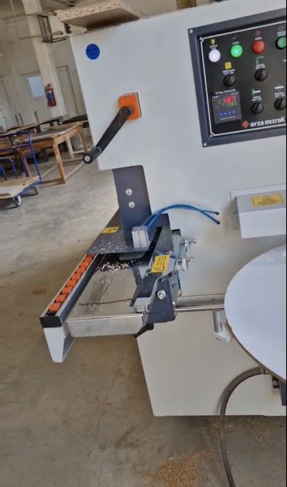 Кантираща машина