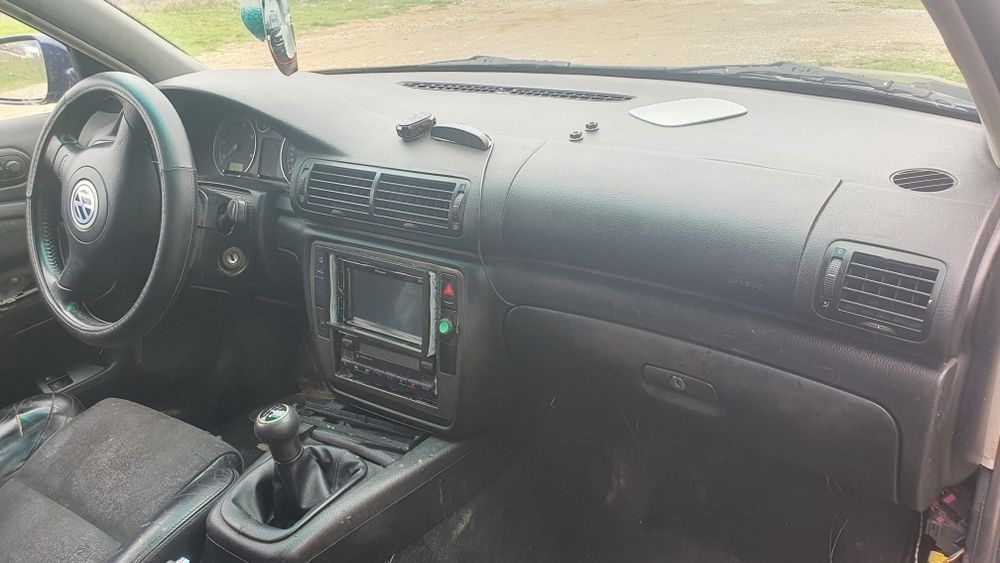 Vand\dezmembrez Passat B5.5 accidentat