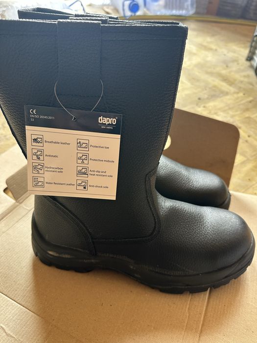 Етік сатылады жаздық куздік етіктер