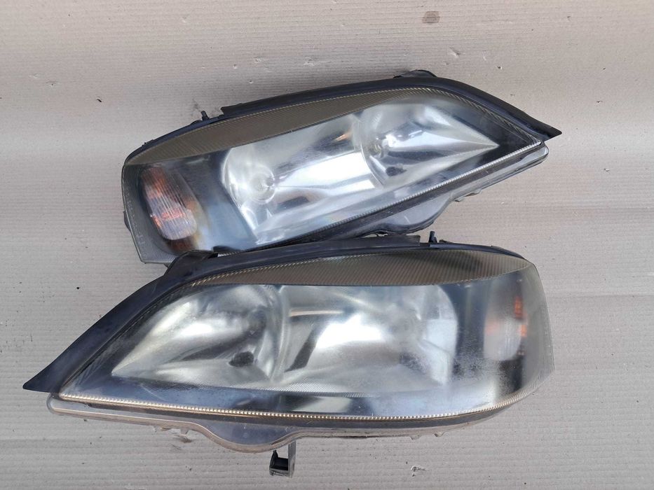 Opel Astra G, Astra Bertone, set faruri originale din dezmembrari