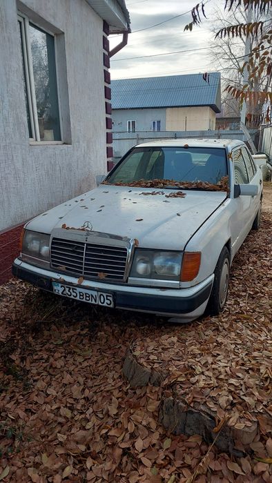 Продам мерседес 124. 2.3