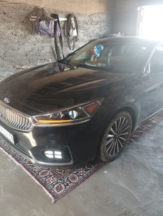 Продам машину Кия