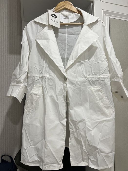 Ветровка,накидка кто как хочет и  второе Короткий плащ