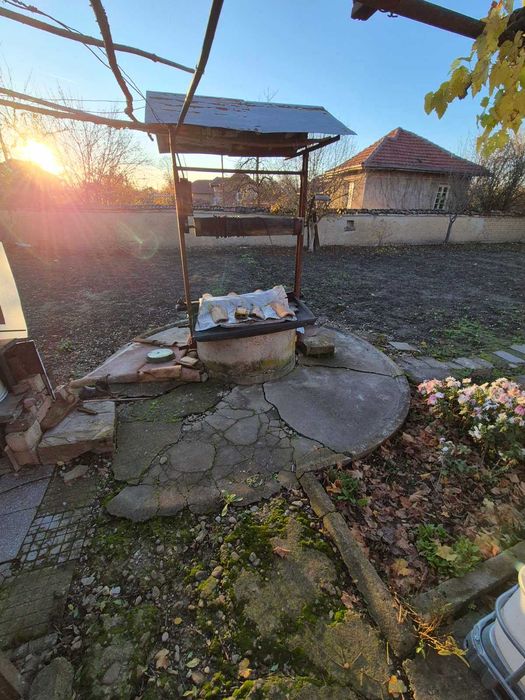 Продавам къща в село Янтра, общ. Горна Оряховица