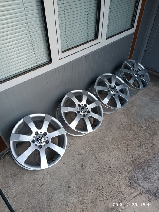 16/5/112-ФОЛКСВАГЕН Голф 5,6,7, ТИГУАН Пасат ШАРАН Туаран КАДИ Джета