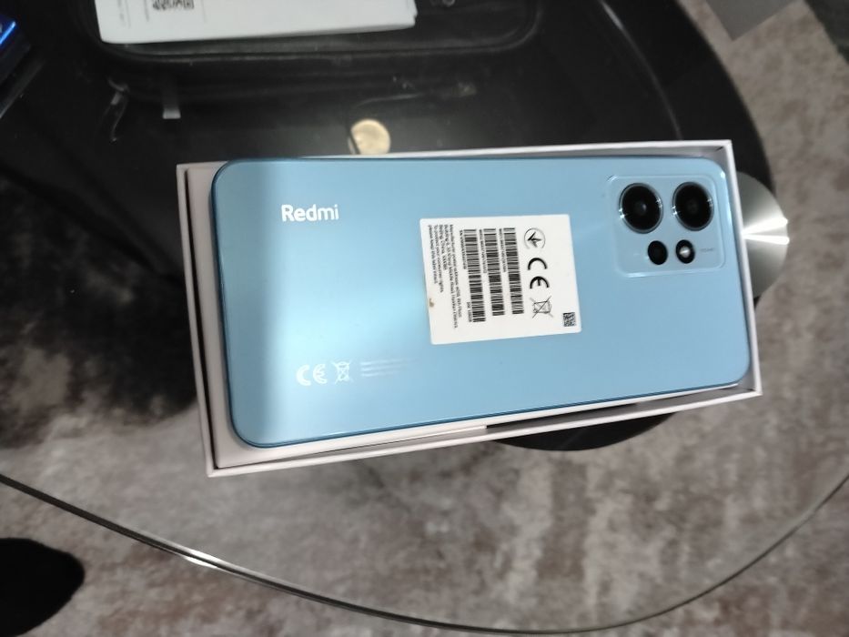 Telefonul mobil dual sim redmi note 12