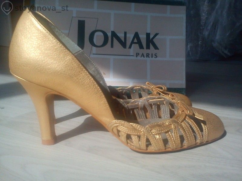 Обувки дамски Jonak