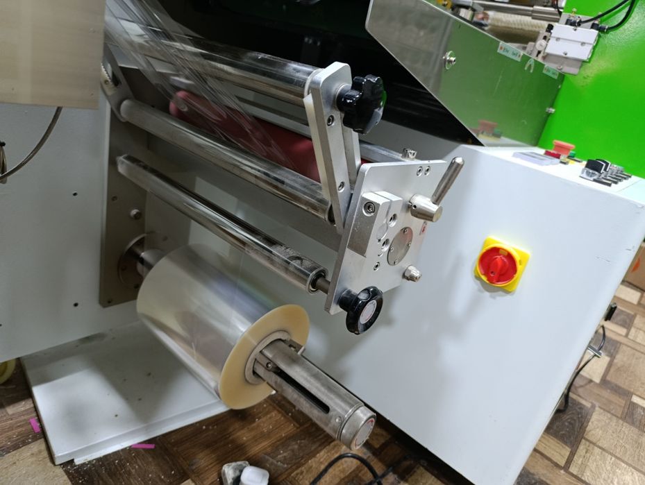 Upakovka aparat sotiladi