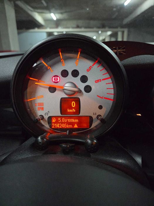 MINI Cooper R56 1.6 Diesel – 2011 | Panoramic | AC | 2 seturi jante