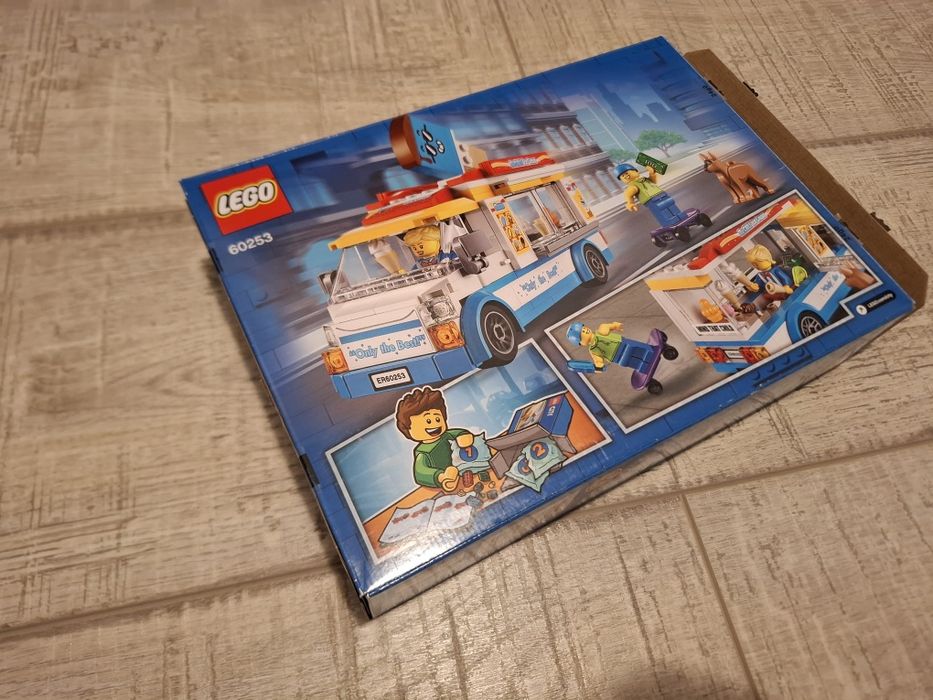 Lego City 60253  furgoneta cu înghețată