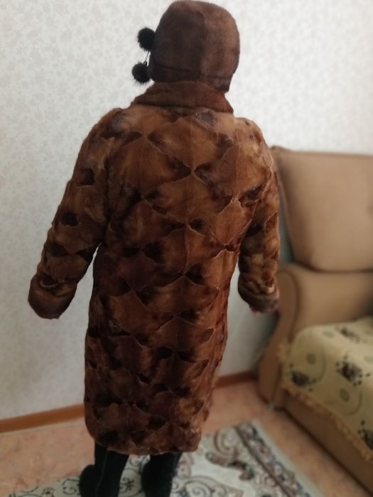 Продам шубу очень теплая