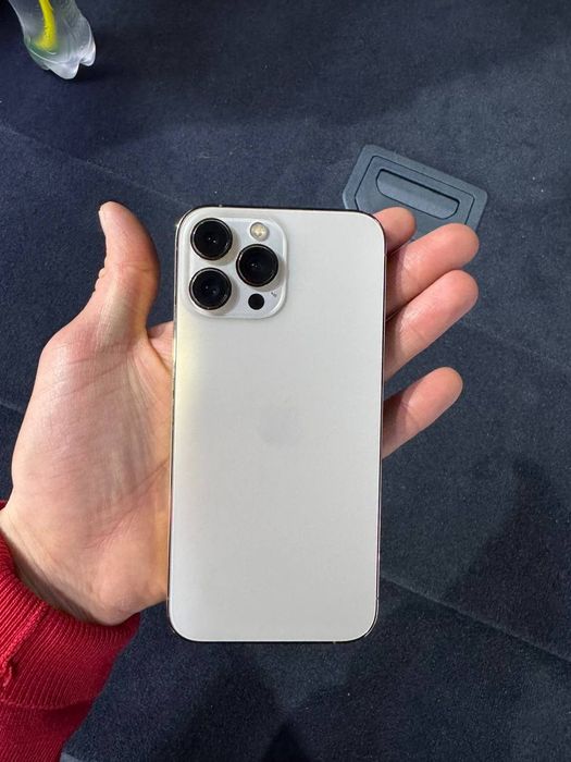 Iphone 13 pro max. 2 ta bor. ko'k va gold