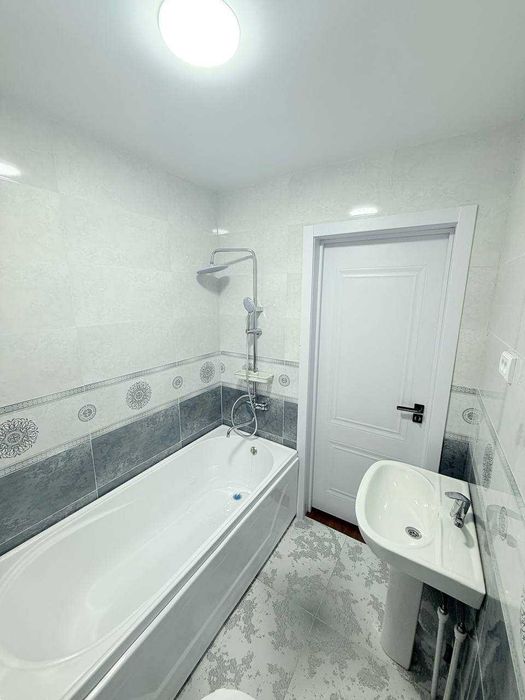 Buxoroda 1xona 2xonali qilingan uy arzon narxda sotiladi kod#132