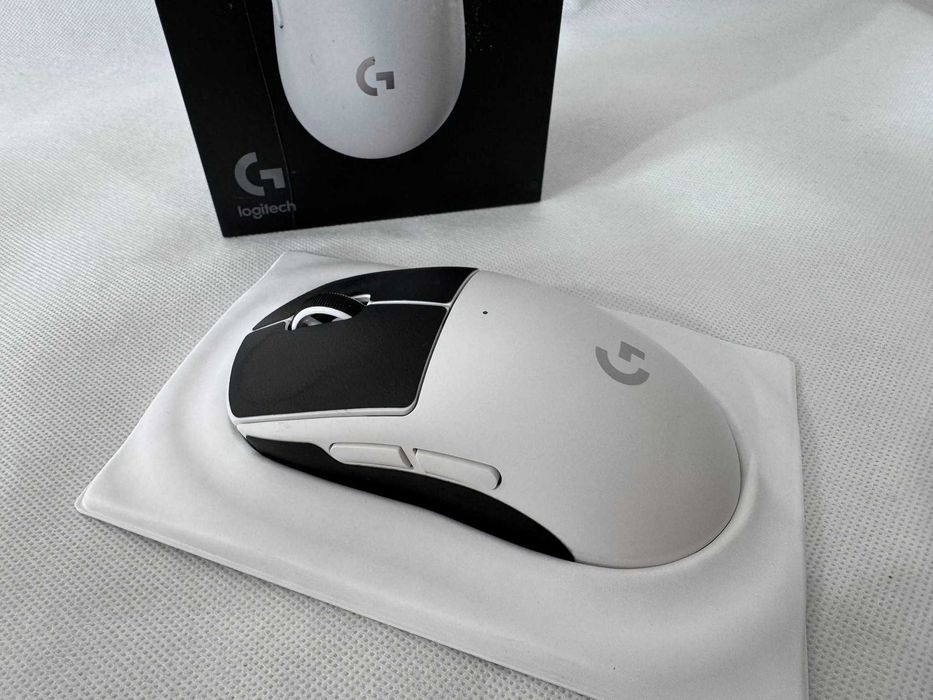 Мишка геймърска  Logitech PRO X Superlight 2