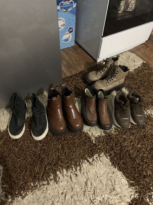 Етіктер кросовкилар