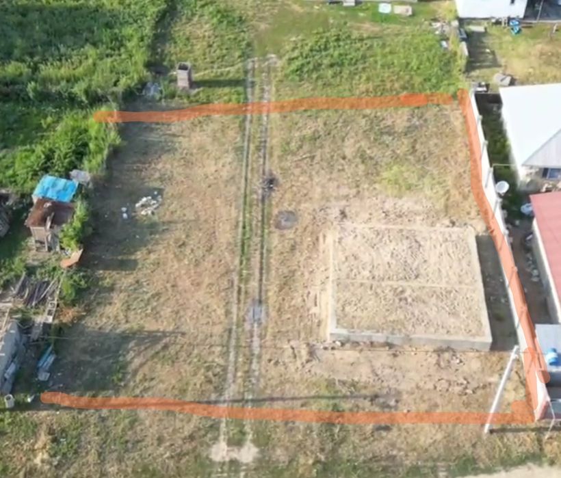 Продам участок с фундаментом