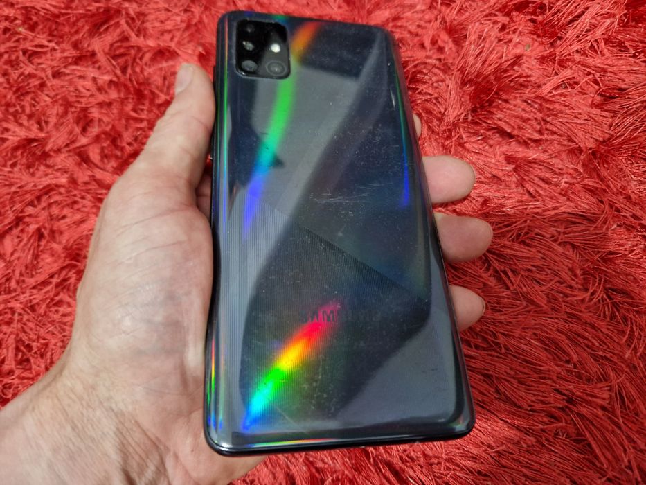 -Samsung A51 Black 128Gb 4Ram stare foarte buna poze reale doar telefonul nici o restrictie nici o reparatie