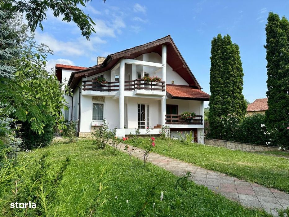 Casa De Vanzare | Comanesti, Judetul Bacau | COMISION 0%