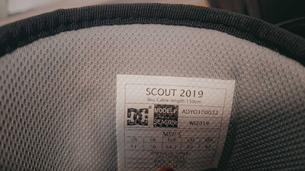 Продавам сноуборд обувки DC Scout 2019, размер 44,5 / 29см