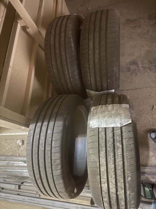 Goodyer 245/45/R20