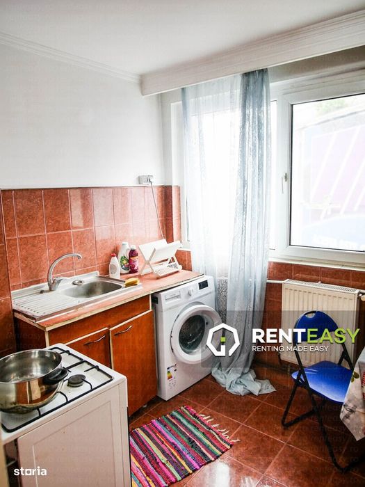 Apartament cu doua camere situat in Piata Unirii